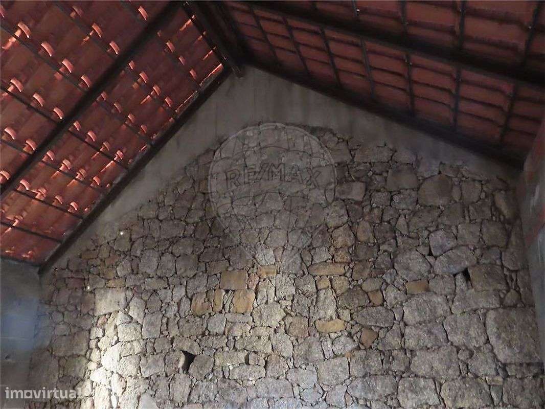 Moradia T0 para venda - Grande imagem: 2/7