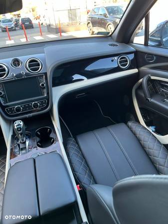 Bentley Bentayga W12 - 10