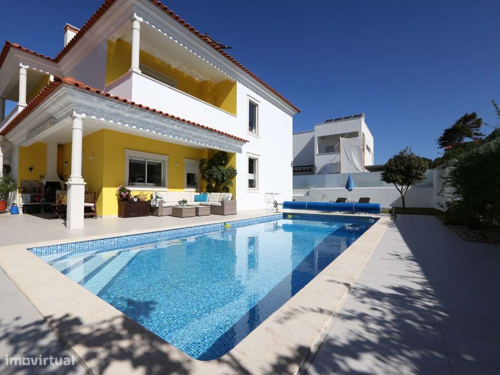 Magnífica Moradia T4 com piscina na Tapada | Sítio da Nazaré-4