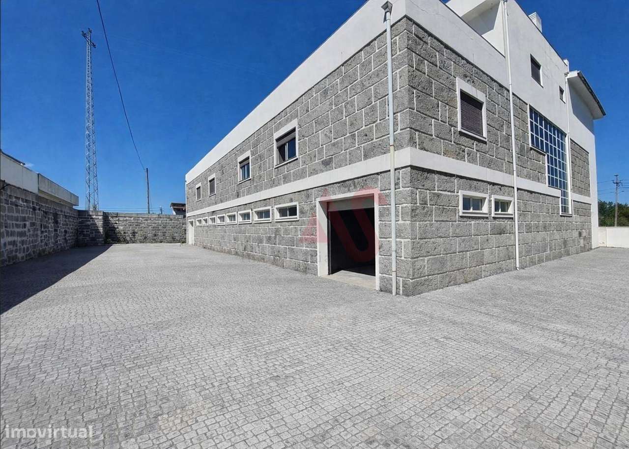 Espaço Comercial em Carvalhosa de 2 Andares, Paços de Ferreira - Grande imagem: 5/11