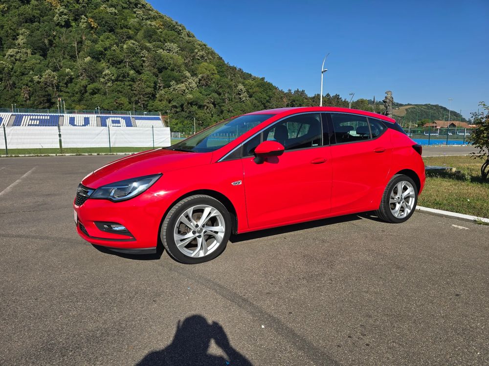 Opel Astra 2016