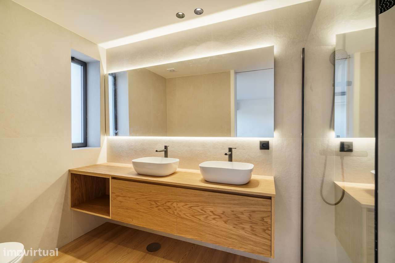 Apartamento T3 Novo com Vistas & Varanda-28