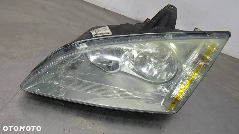 LAMPA LEWA PRZEDNIA FORD FOCUS MK2 4M51-13W030-AC - 1