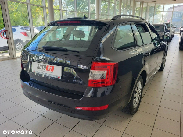 Skoda Octavia 2.0 TDI DPF Elegance - 5