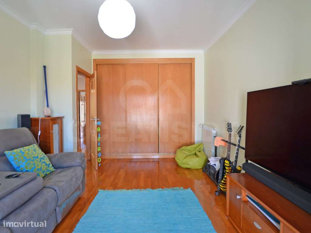 Moradia T4+2 com piscina na Urb. Lombas (São Domingos de Rana)-29