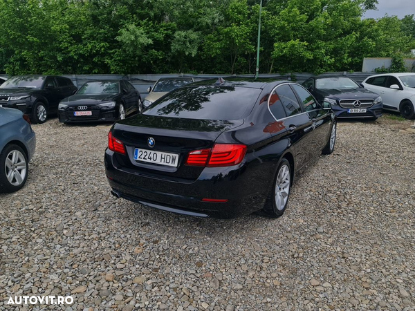 BMW Seria 5 520d Sport-Aut. - 5