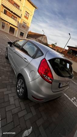 Ford Fiesta - 5