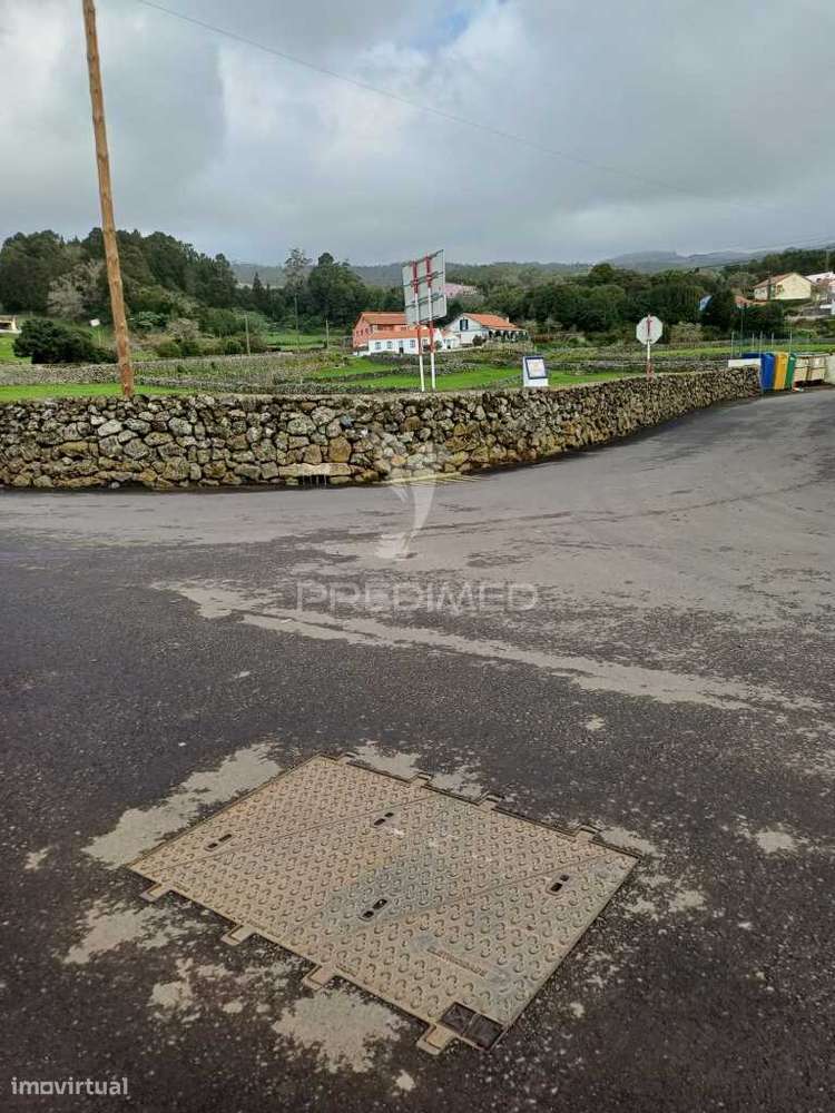 Terreno urbano para construção - Grande imagem: 2/6