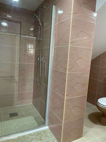 Apartamento T2 Totalmente renovado - Grande imagem: 5/9