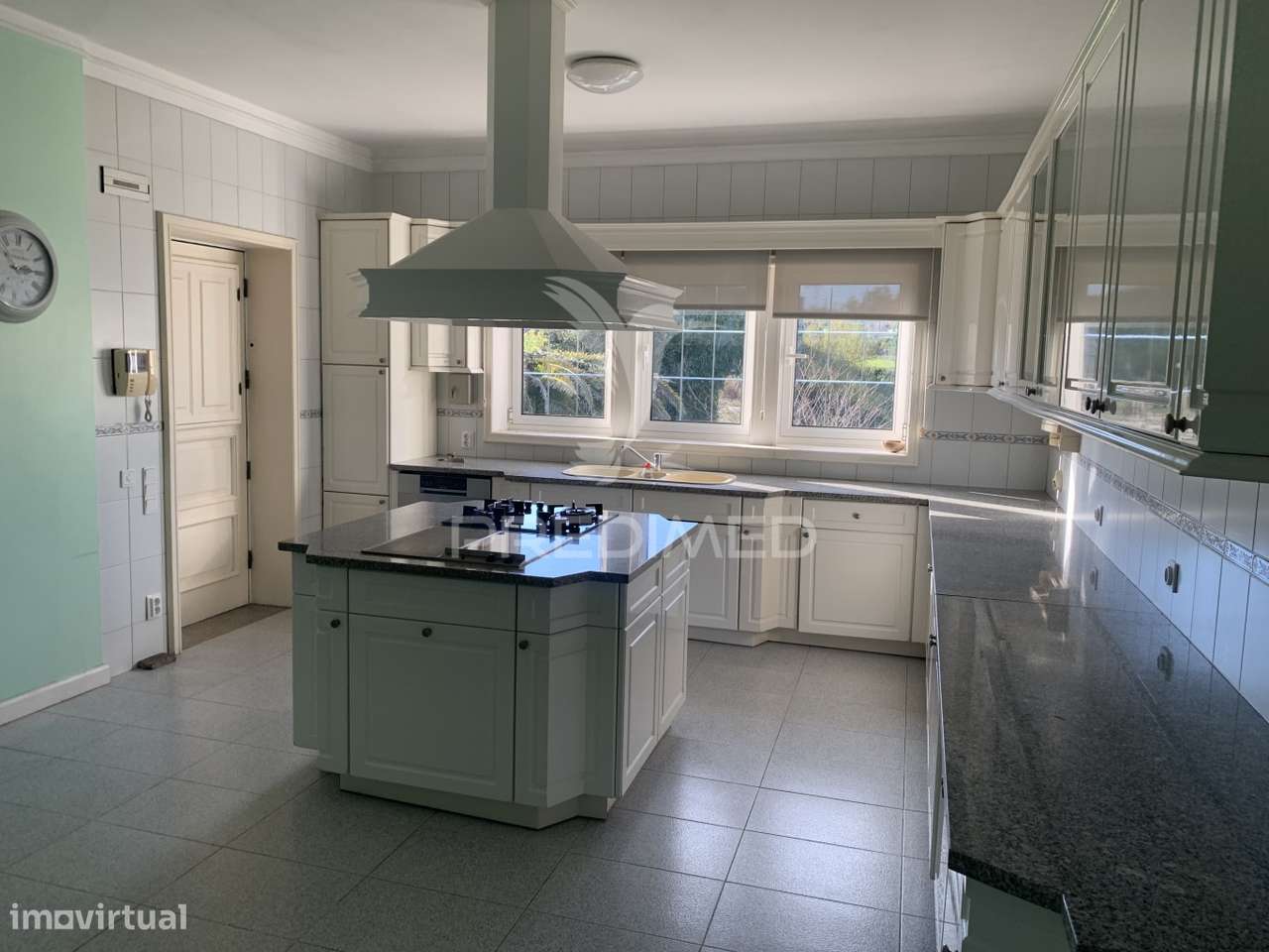 MORADIA INDIVIDUAL C/ PISCINA EM V. N. FAMALICÃO - Grande imagem: 3/29