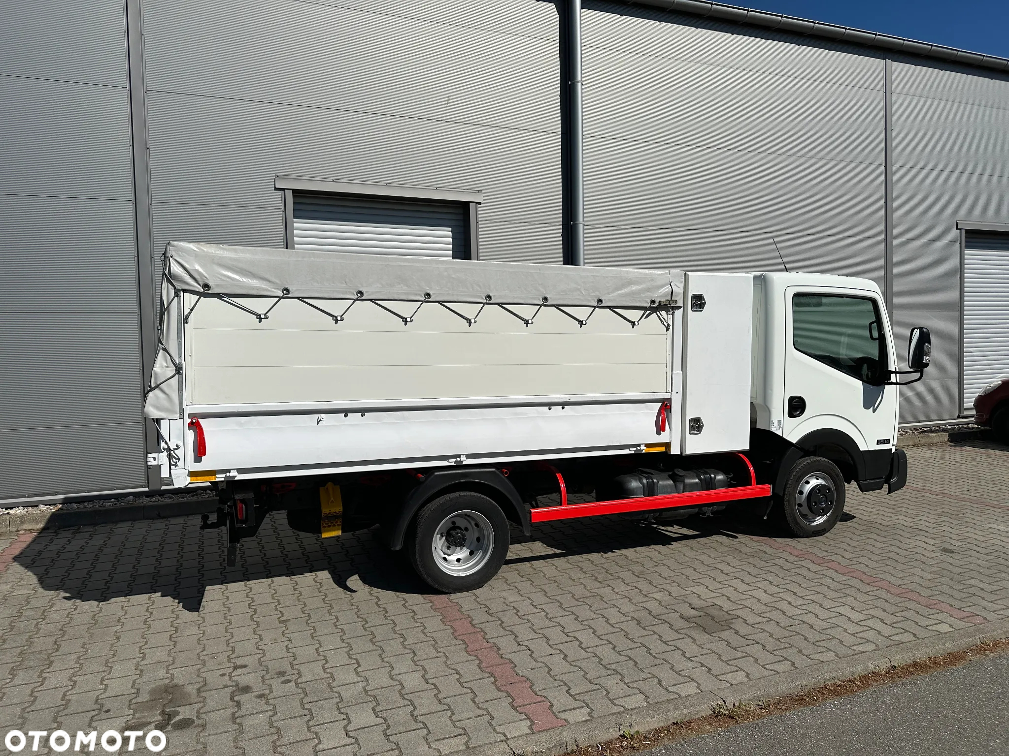 Nissan CABSTAR NT400 35.14 2.5 dCI Kipper Wywrotka Pod HDS Do ZIELENI - 6