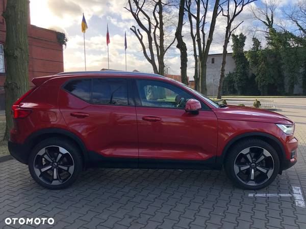 Volvo XC 40 T5 AWD Momentum - 5