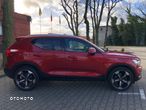 Volvo XC 40 T5 AWD Momentum - 5