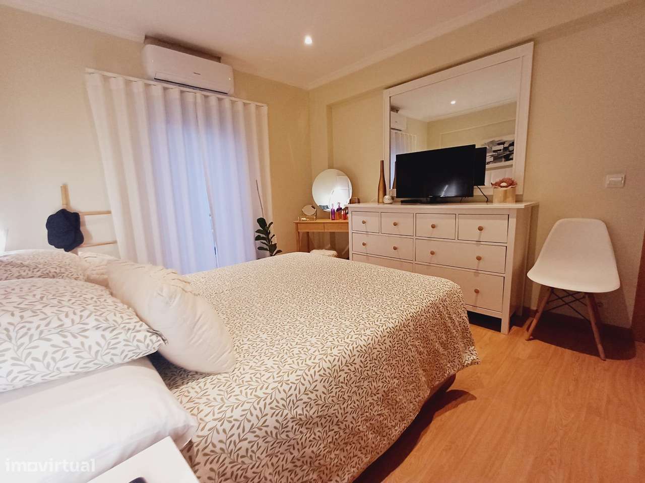 Apartamento T2 Totalmente Remodelado na Quinta do Romão, Quarteira-12