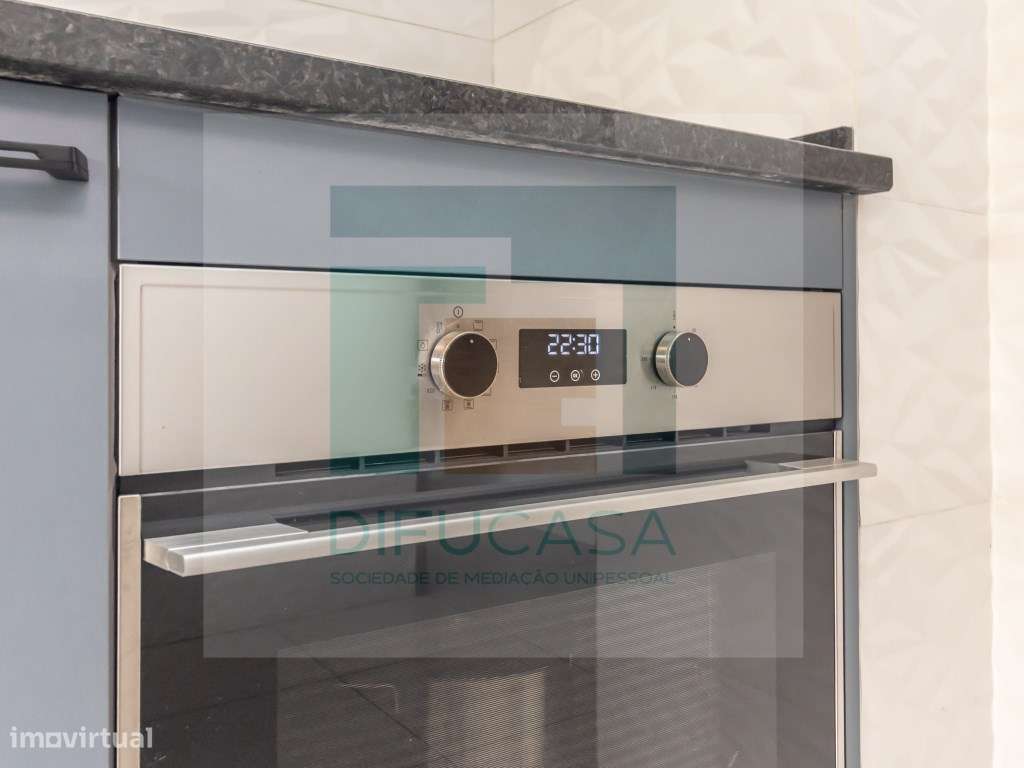 Apartamento T3 Central no Feijó-20