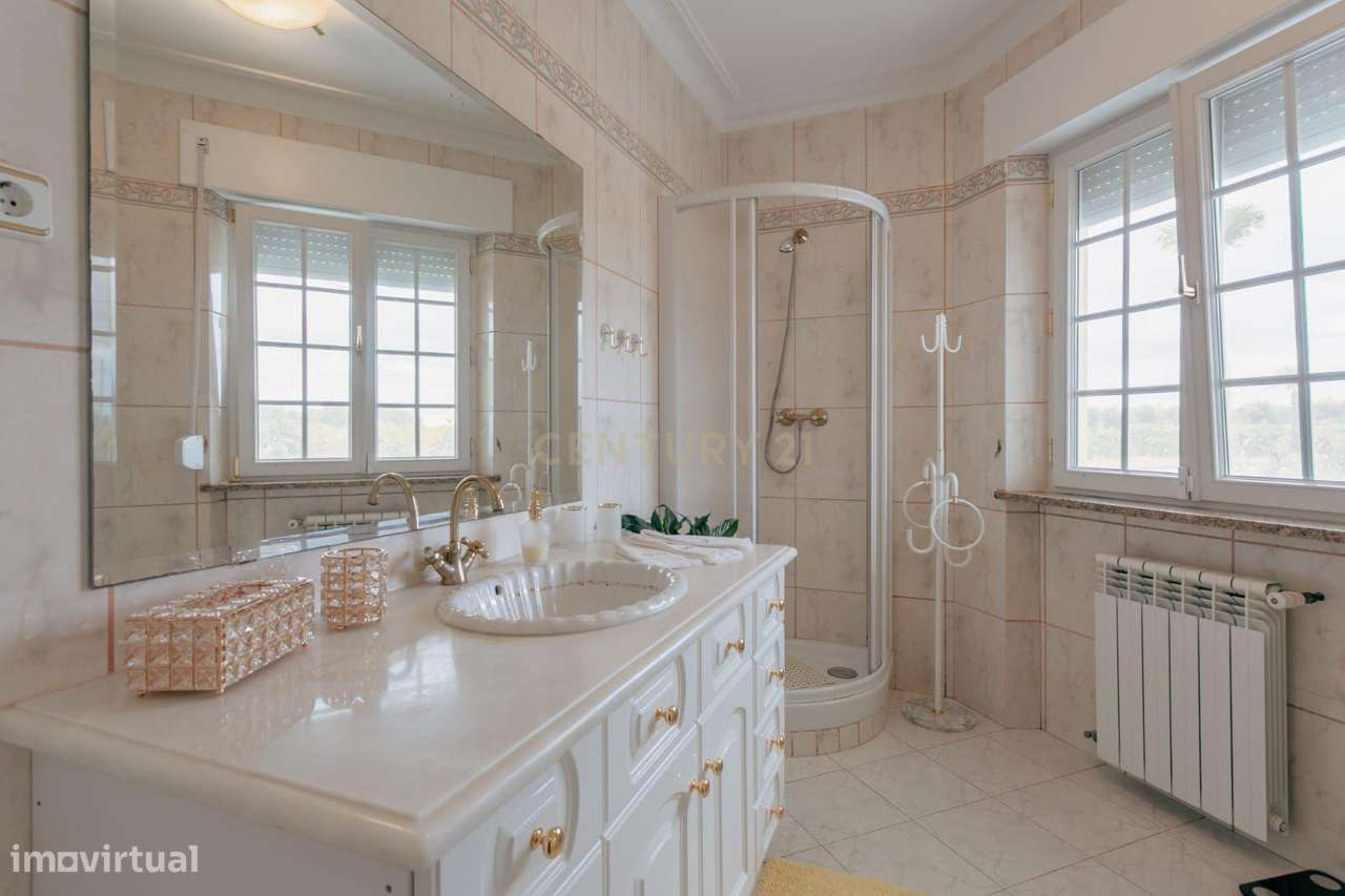 Moradia T4 com piscina, vinha e olival em Reguengos de Monsaraz-18