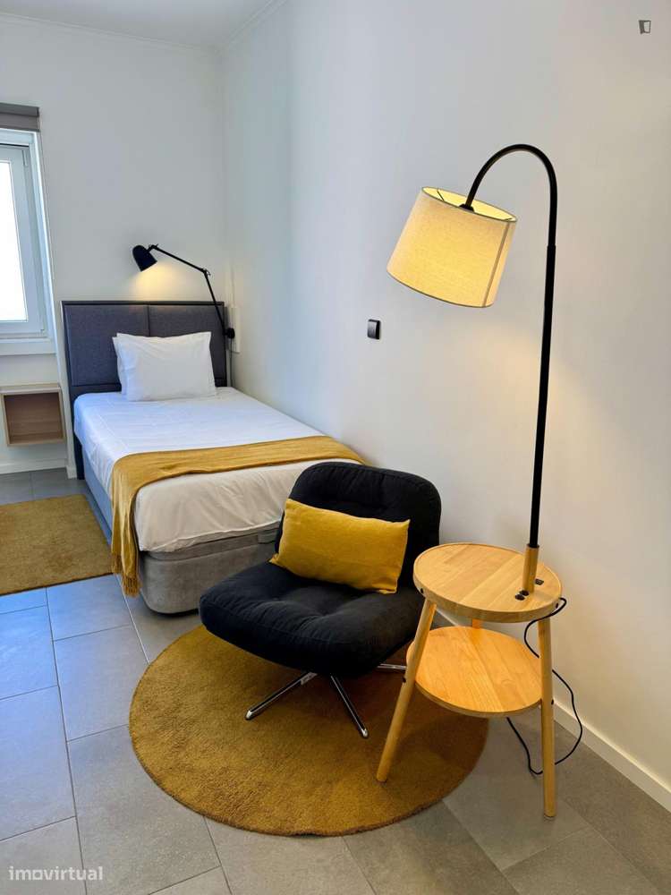 Estúdio - localizado em Campolide Lisbon - Grande imagem: 2/14