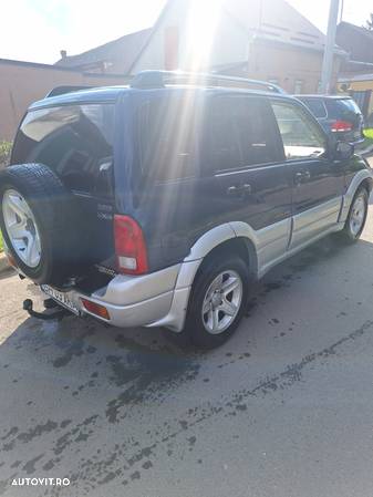 Suzuki Grand Vitara 2.0 TD A/C - 4