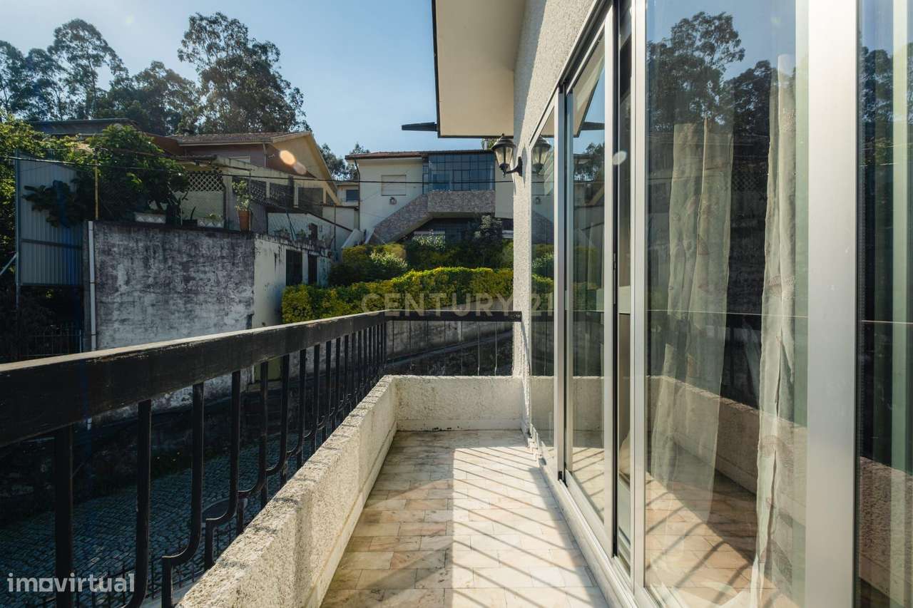 Excelente moradia T3 situada em São Pedro da Cova, Gondomar-8
