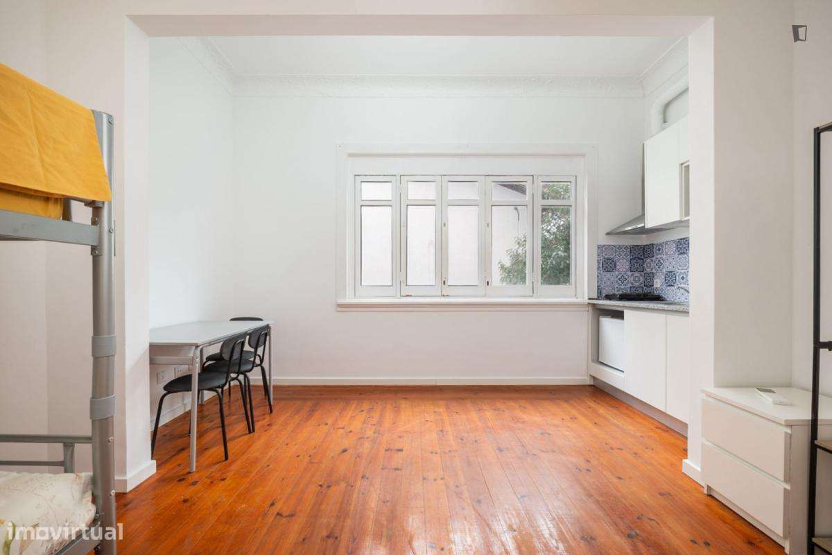 Estúdio - localizado em São Jerónimo Coimbra - Grande imagem: 3/5