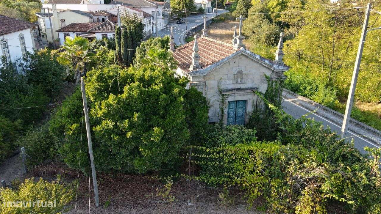 Quinta com Casa Senhorial e Capela-13