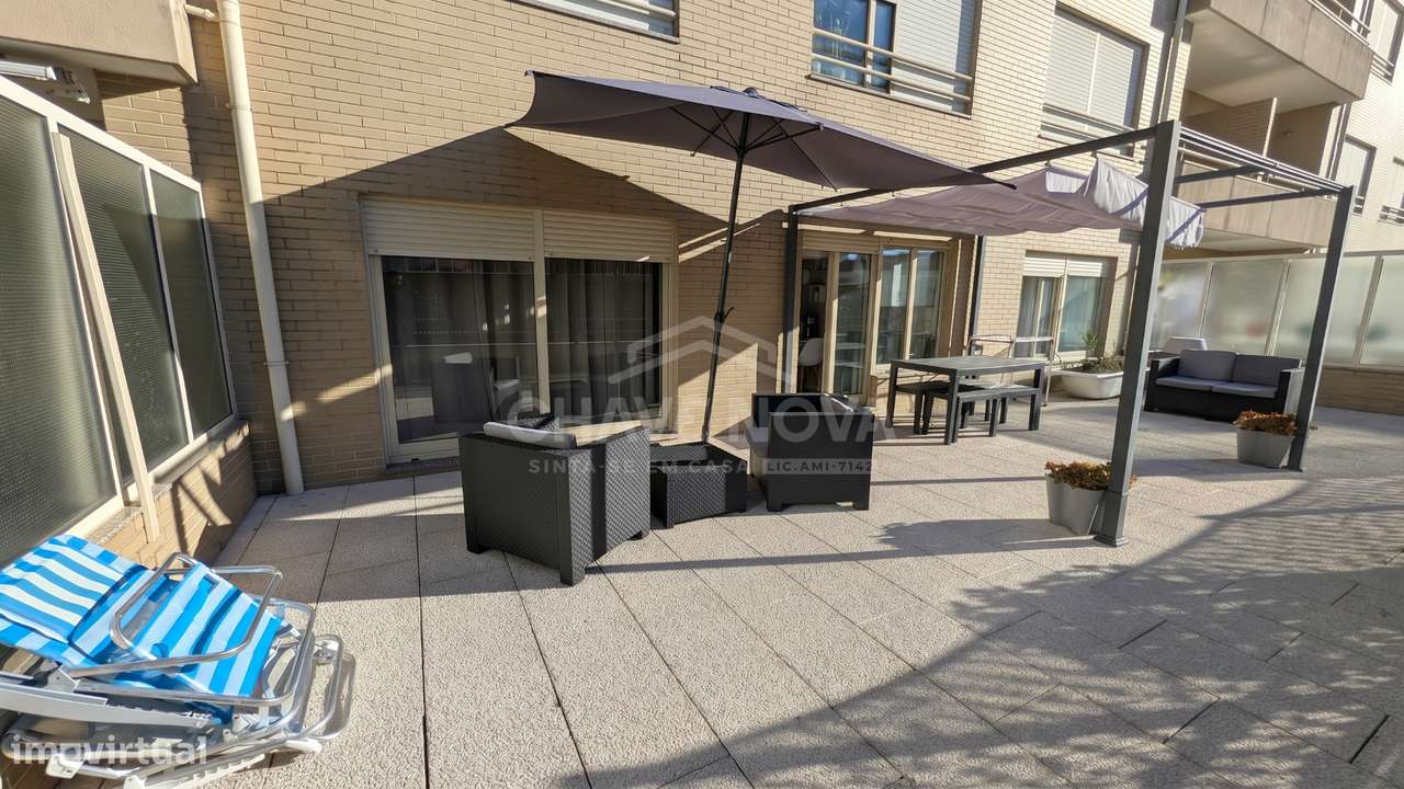 T1+1 Renovado c/ Terraço (70m2) e Lugar de Garagem em Valadares-21