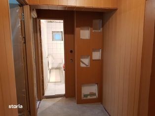 Apartament cu trei camere - Micro 20, PR-uri