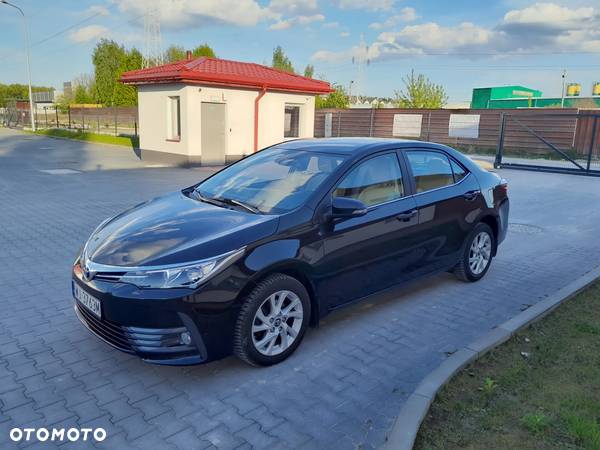 Toyota Corolla 1.6 Comfort - 10