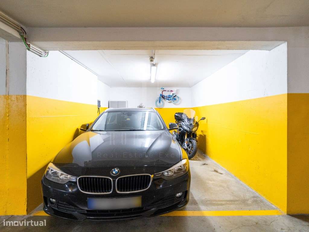 T2 PREMIUM À ROTUNDA DA BOAVISTA-28