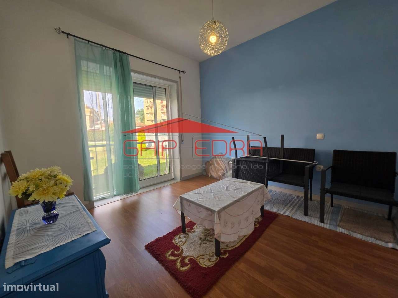 Moradia T4 com Jardim e Garagem em Lourosa-19