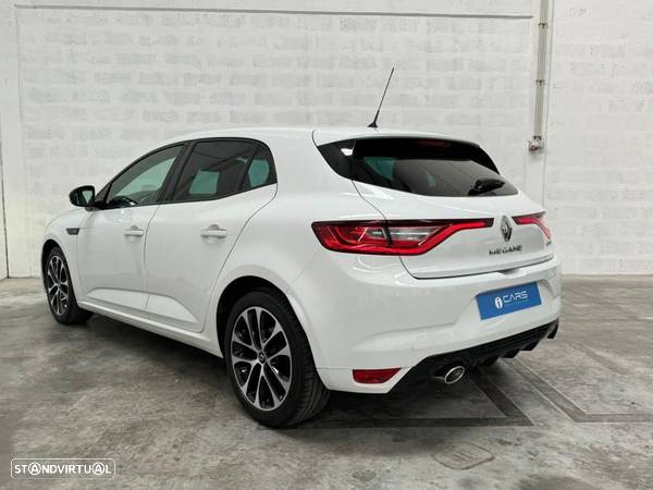 Renault Mégane 1.5 Blue dCi GT Line - 10