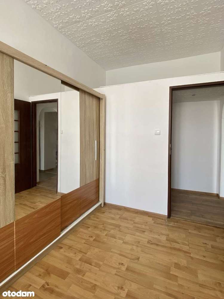 NOWA CENA!2-pokojowe na Boh.Getta + pomieszczenie na biuro/garderobę-3