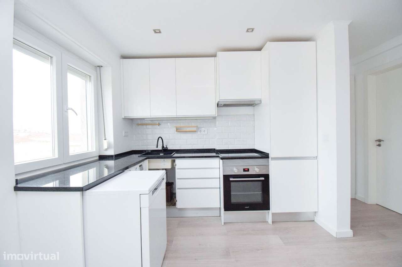 T2 RENOVADO MEM MARTINS - Grande imagem: 3/25