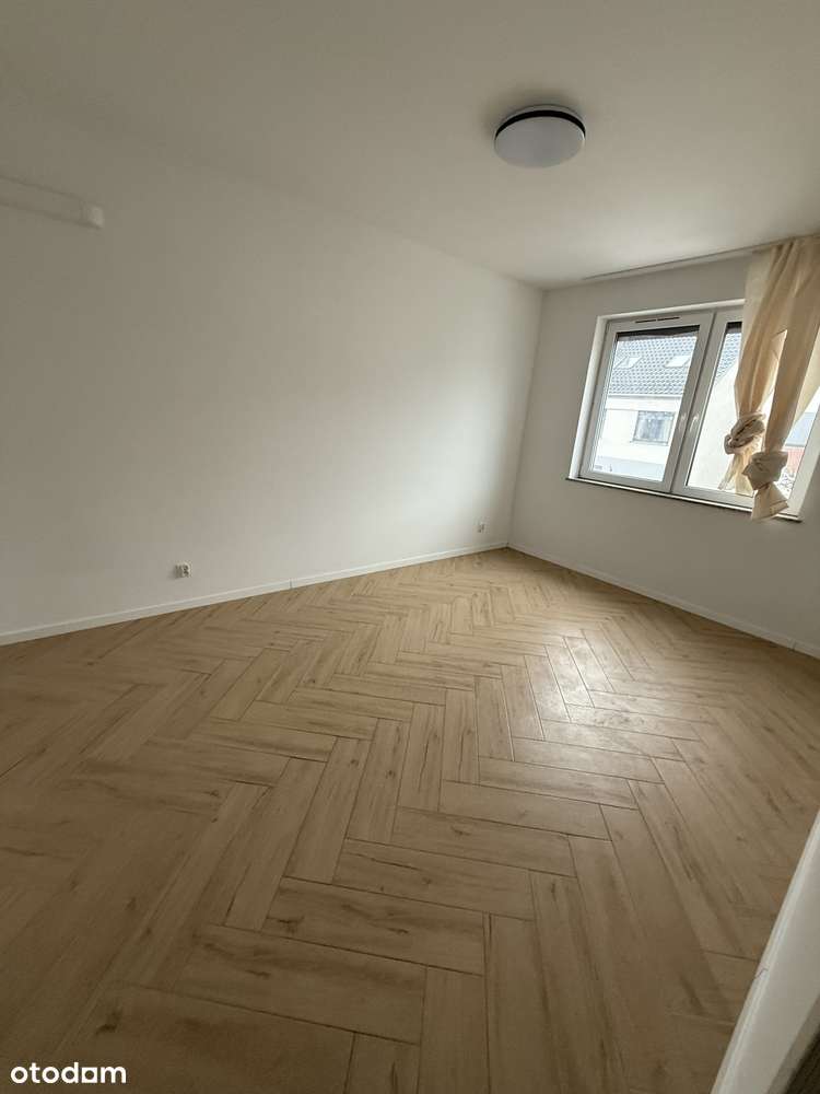 Dom, 167 m², Domasław-6