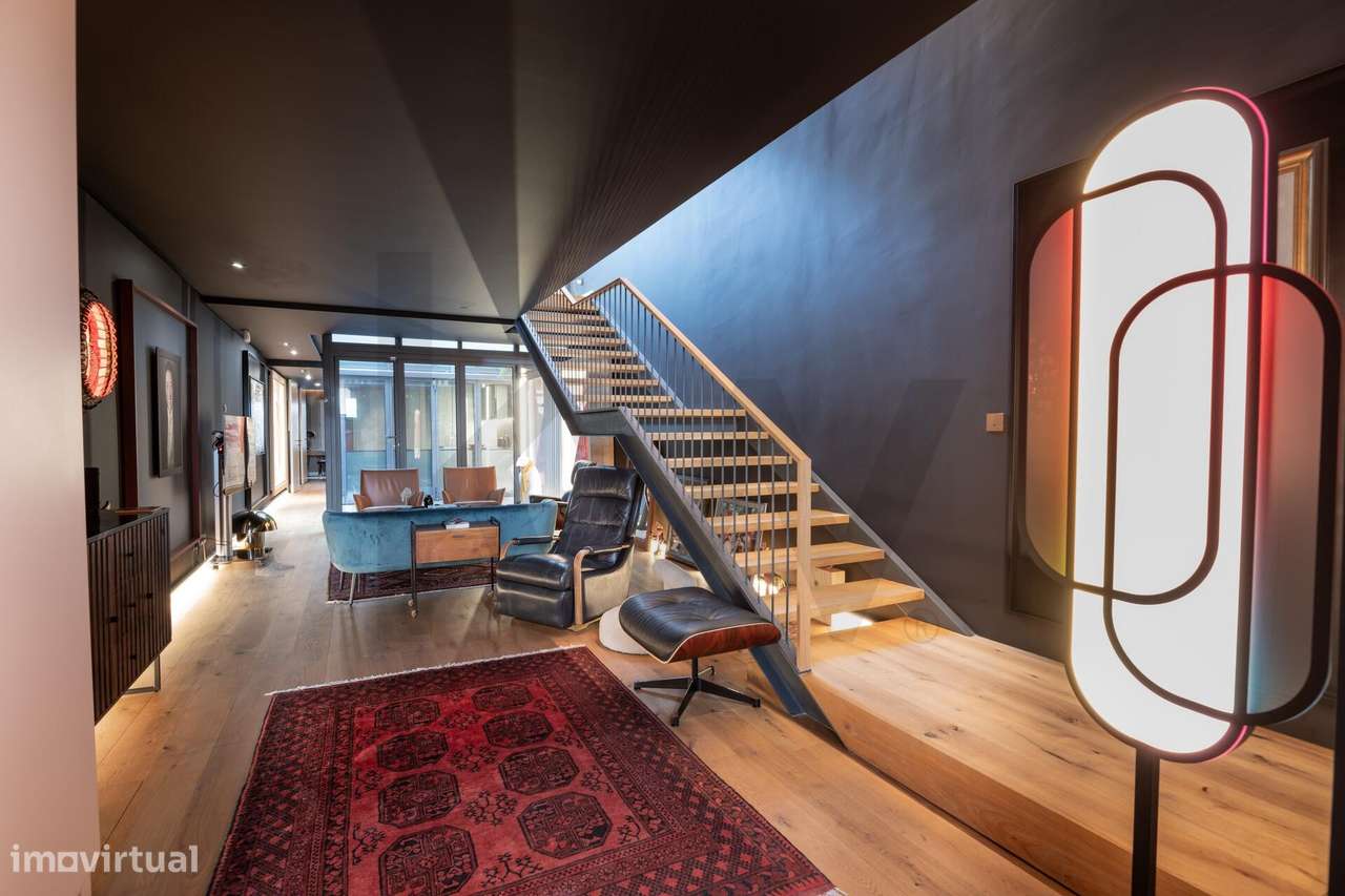 Elegante Duplex T3 Mobilado com Garagem e Arrecadação em Belém - Grande imagem: 5/32