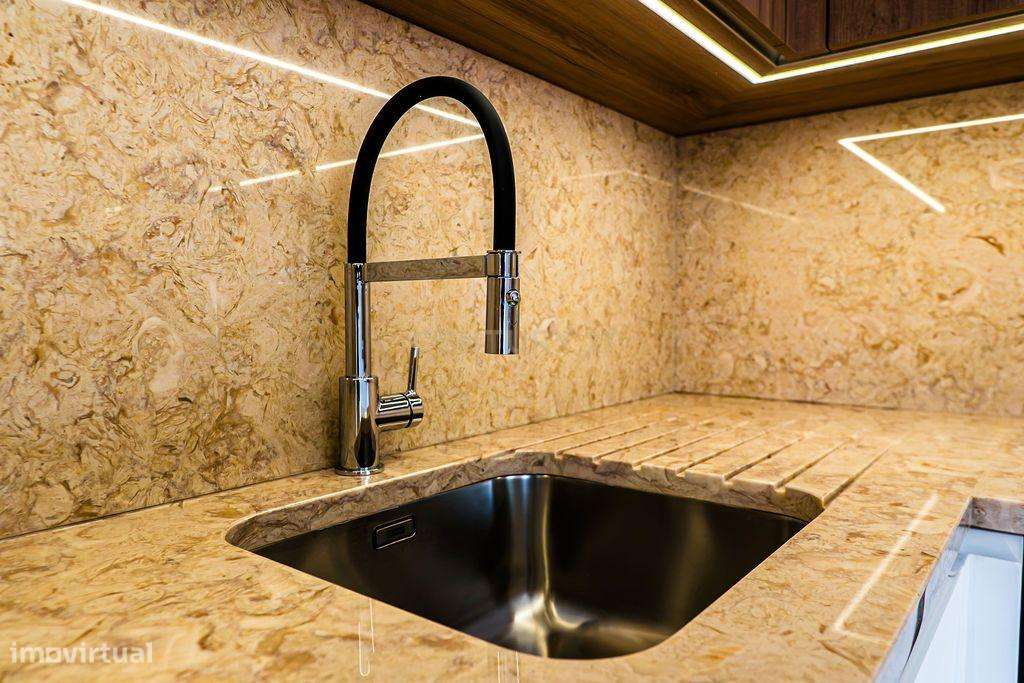 Apartamento T3 Duplex | Edifício Totalmente Reabilitado | Centro Amado-8