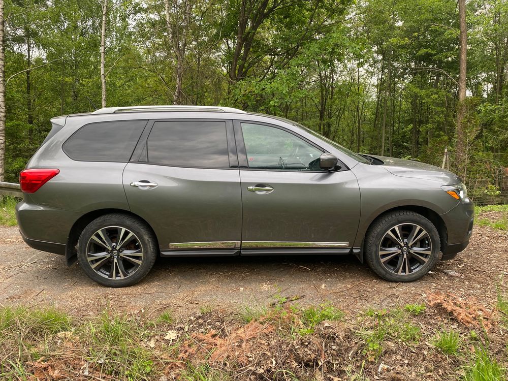 Nissan Pathfinder 2017