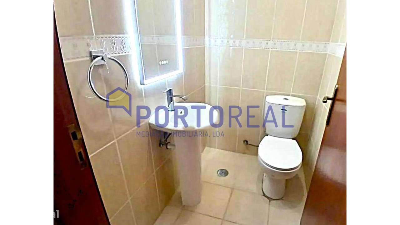 Moradia Isolada T3 R. Várzea de Aboadela-15