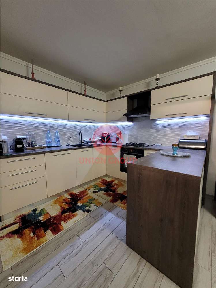 Casa Superba cu Teren de 543 mp, Lazu - Imagine principală: 4/16