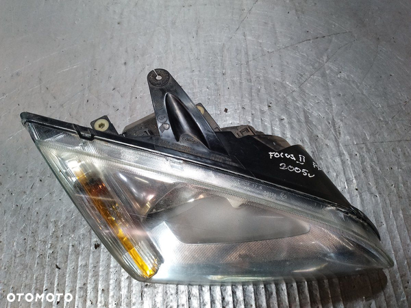 LAMPA PRAWA PRZÓD FORD FOCUS II 4M51-13K060-AA - 5