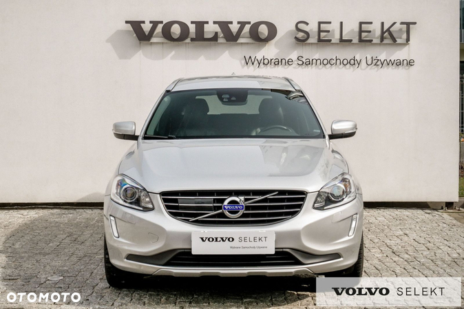 Volvo XC 60 - 4