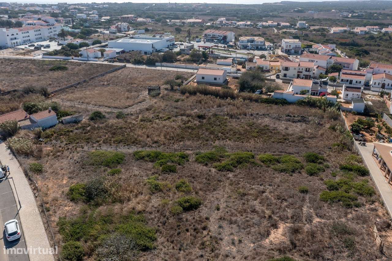 TERRENO  PARA DESENVOLVIMENTO URBANO PARA VENDA EM SAGRES - Grande imagem: 2/5