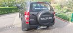 Suzuki Grand Vitara 2.0 - 9