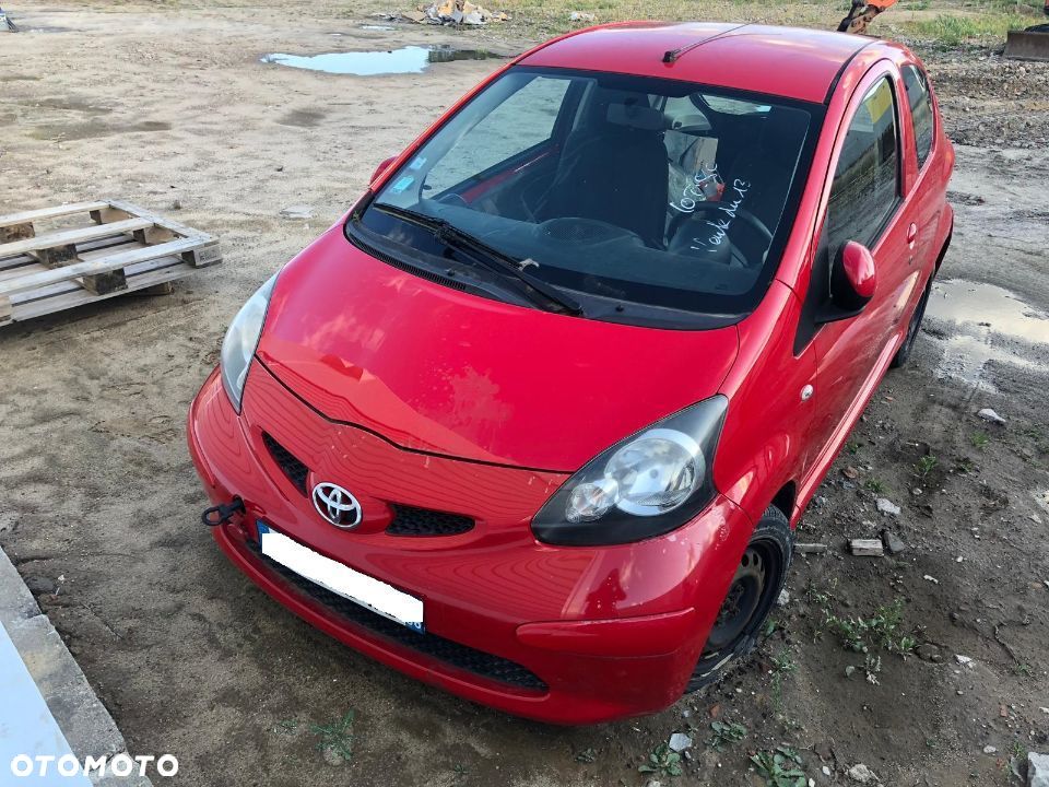 TOYOTA AYGO 1.0 WAHACZ LEWY - 1