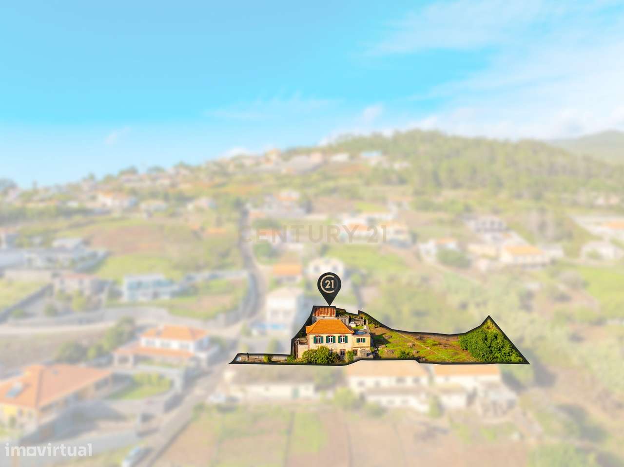 Moradia Tradicional nos Prazeres com Terreno e Vista Mar-6