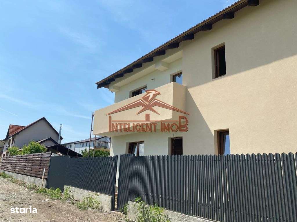 Duplex 4 camere, 150 mp curte libera in Selimbar COMISION 0% - Imagine principală: 2/15