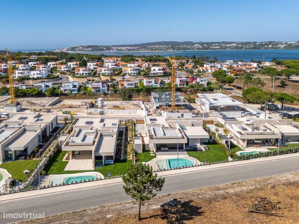 Moradia de extraordinária qualidade junto à lagoa, golfe e praia-47