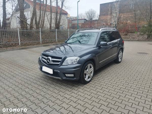 Mercedes-Benz GLK - 1