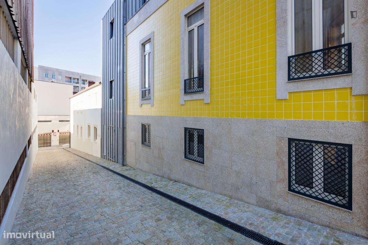 Apartamento com 1 quartos - localizado em Cedofeita Porto - Grande imagem: 5/7