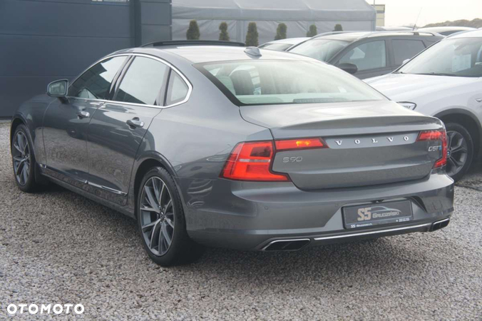 Volvo S90 - 6